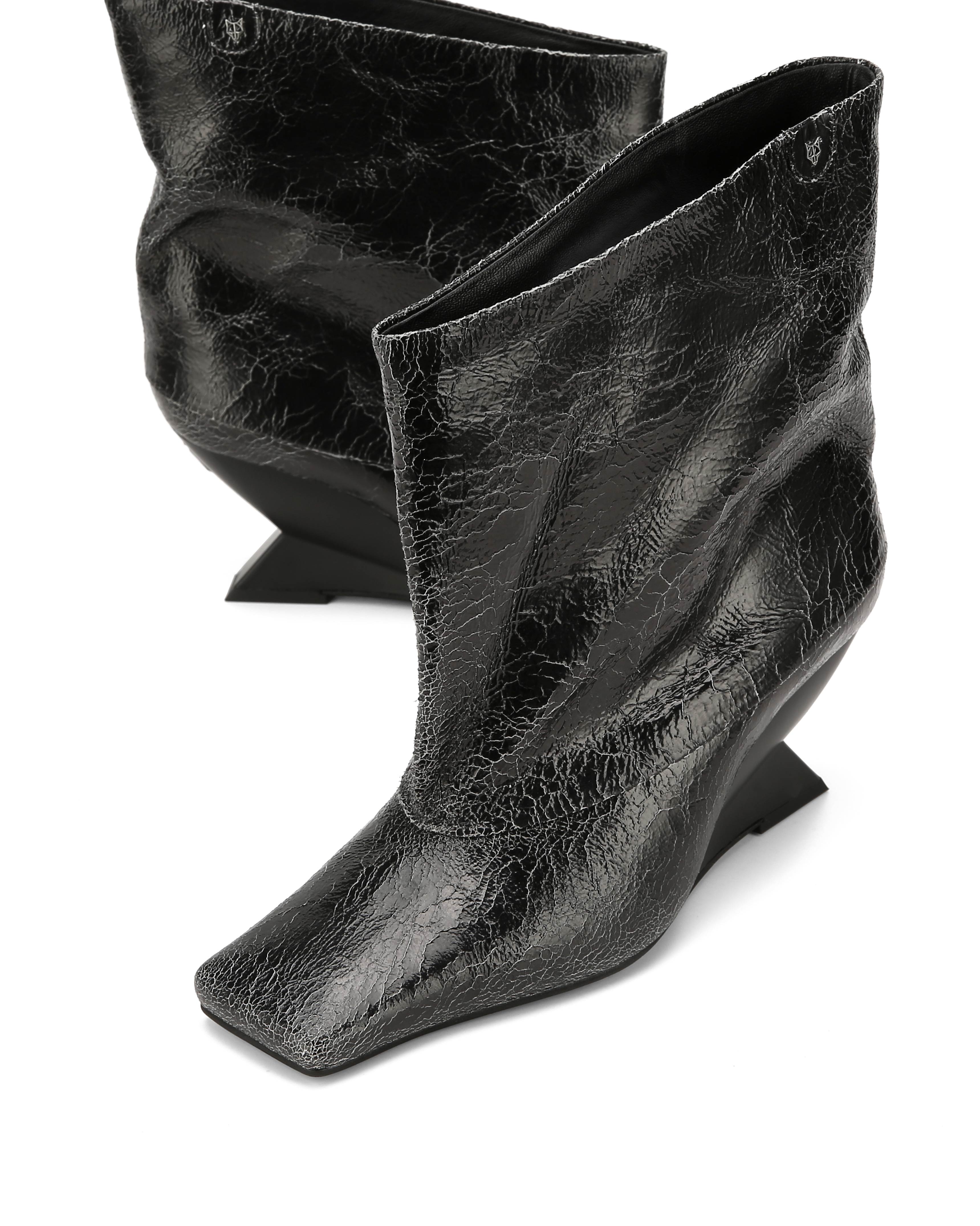 Shade Black Leather