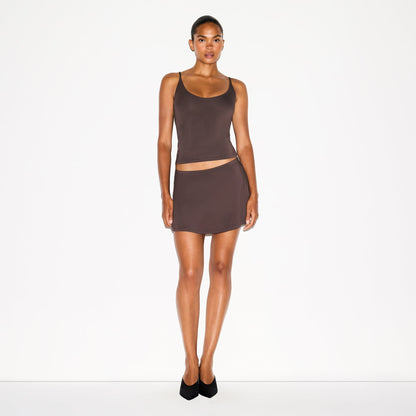 SMOOTH LAYERS MINI SKORT | RAISIN