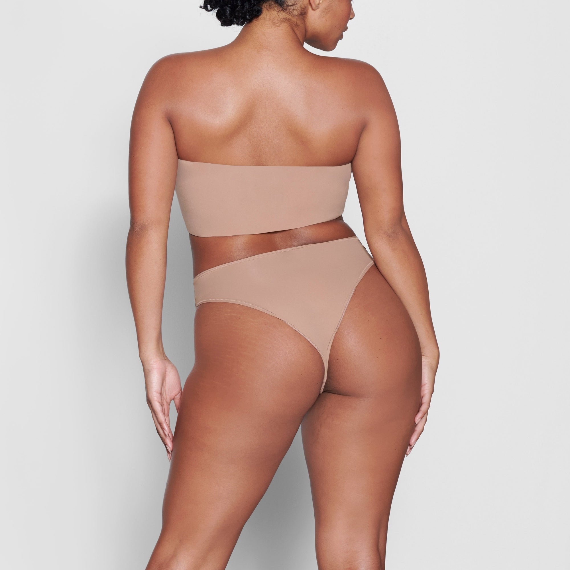 Fits Everybody Bandeau