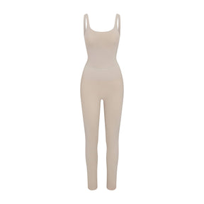 SOFT SMOOTHING SEAMLESS CATSUIT | STONE