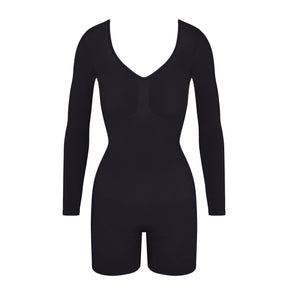 SEAMLESS SCULPT LONG SLEEVE LOW BACK MID THIGH BODYSUIT | ONYX