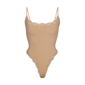 FITS EVERYBODY CORDED LACE CAMI BODYSUIT | CLAY