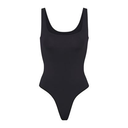 SOFT SMOOTHING SEAMLESS THONG BODYSUIT | ONYX