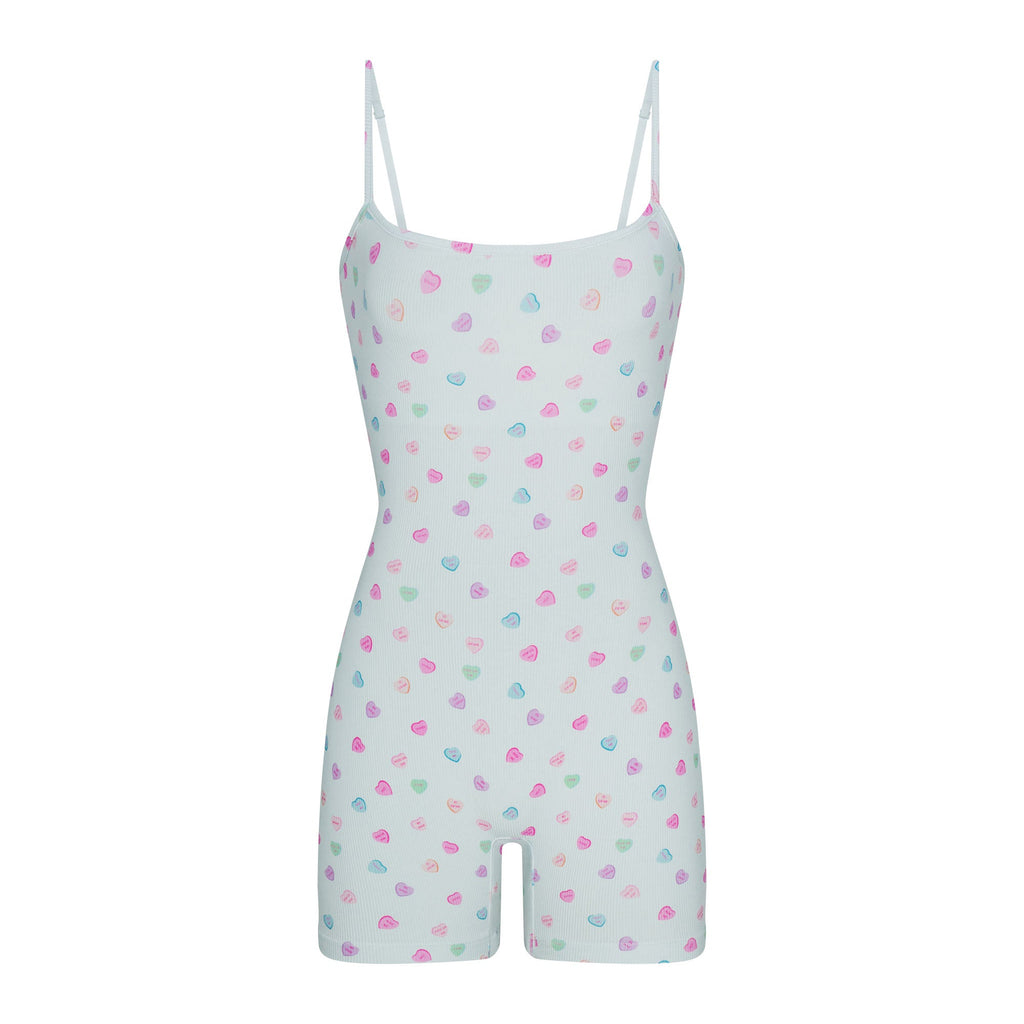 SOFT LOUNGE SCOOP ONESIE | CLOUD CANDY HEART PRINT