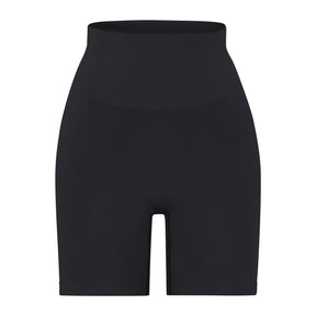 SOFT SMOOTHING SEAMLESS SHORT | ONYX