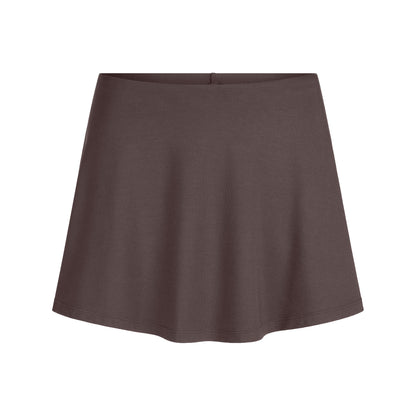 SMOOTH LAYERS MINI SKORT | RAISIN