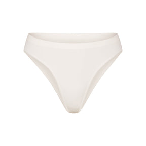 SOFT SMOOTHING SEAMLESS BRIEF | MARBLE