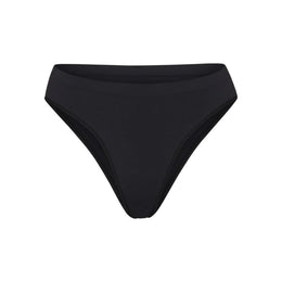 Soft Smoothing Seamless Brief