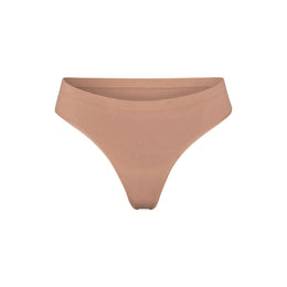 Soft Smoothing Seamless Thong