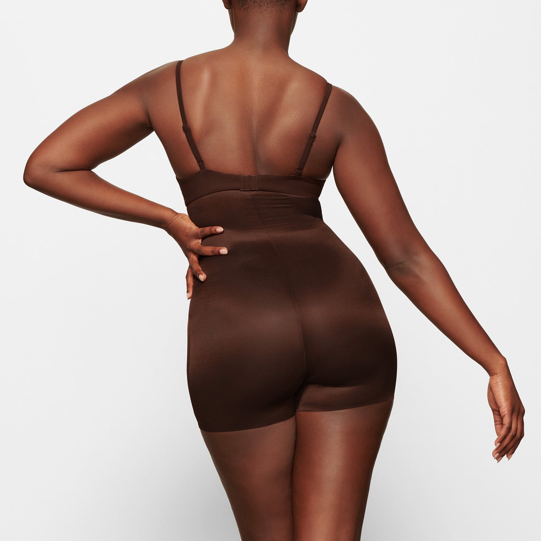 SIMPLY BARE HIGH-WAISTED SHORTIE | COCOA
