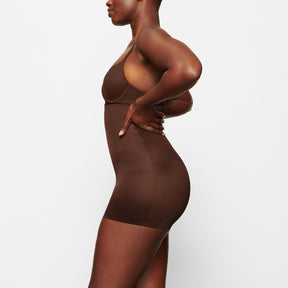SIMPLY BARE HIGH-WAISTED SHORTIE | COCOA