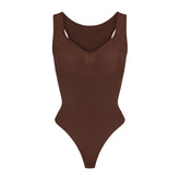 SEAMLESS SCULPT SCOOP NECK THONG BODYSUIT | COCOA
