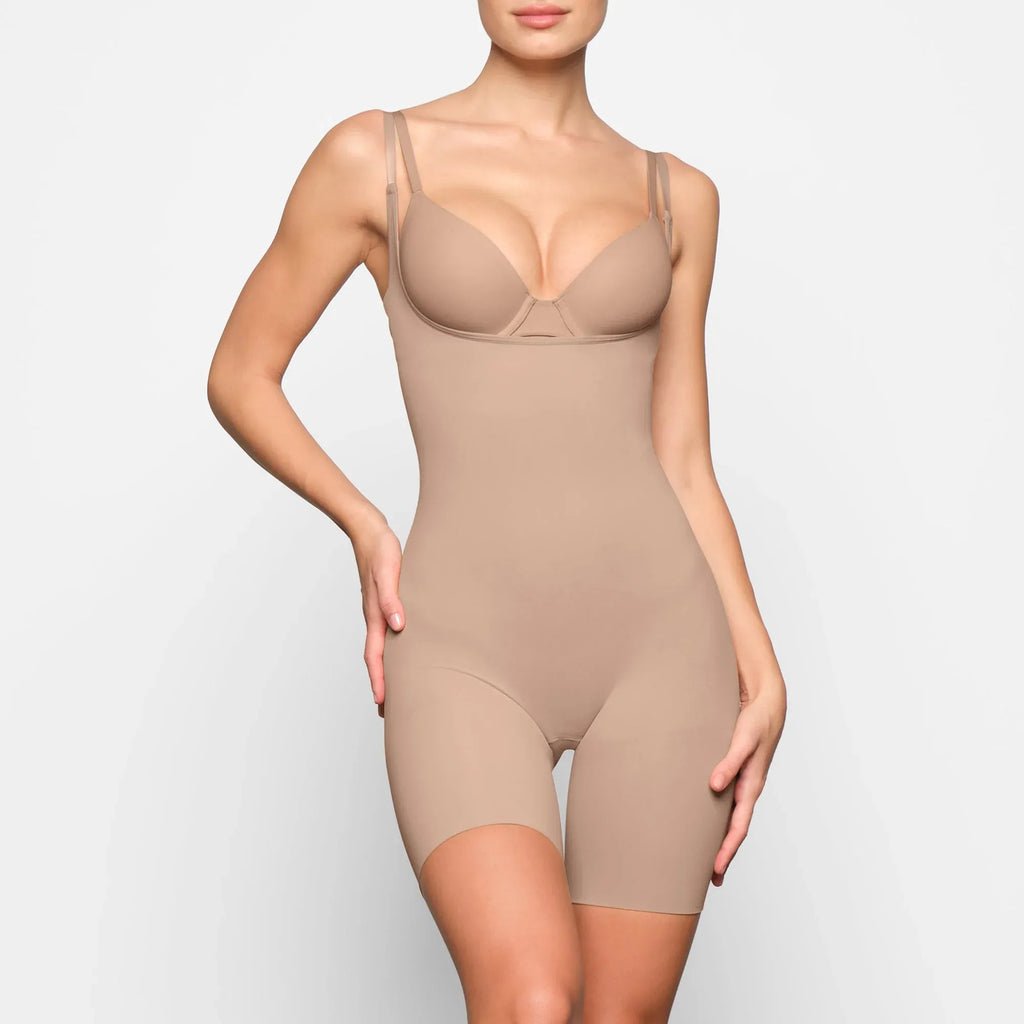 Skims Seamless Sculpt Open Bust Bodysuit Clay