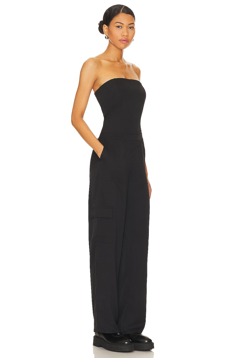 superdown Avianna Jumpsuit in Black