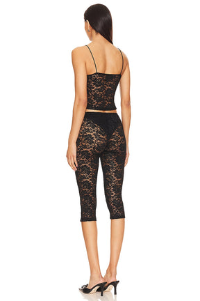 superdown Justine Sheer Capri Set in Black