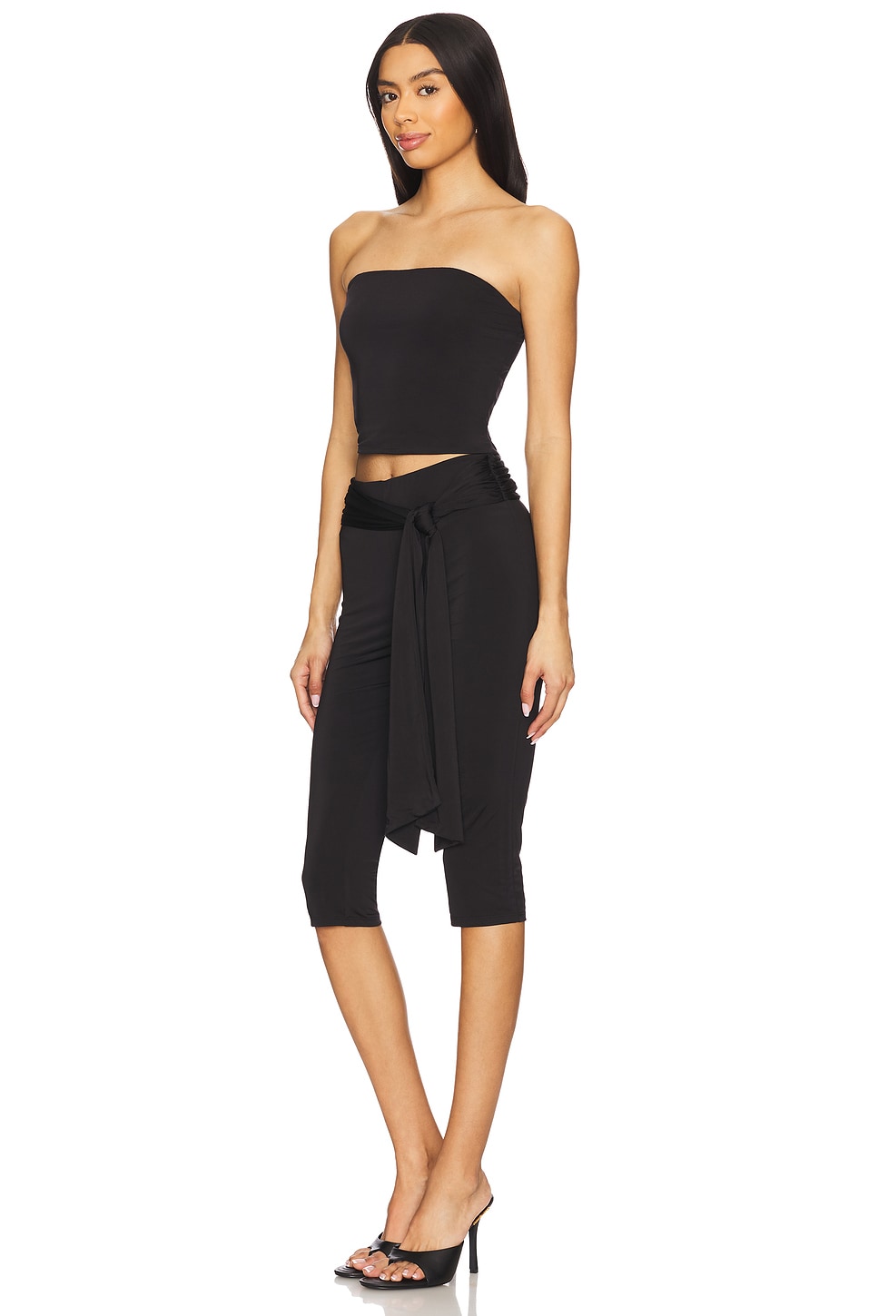 superdown Asher Capri Set in Black