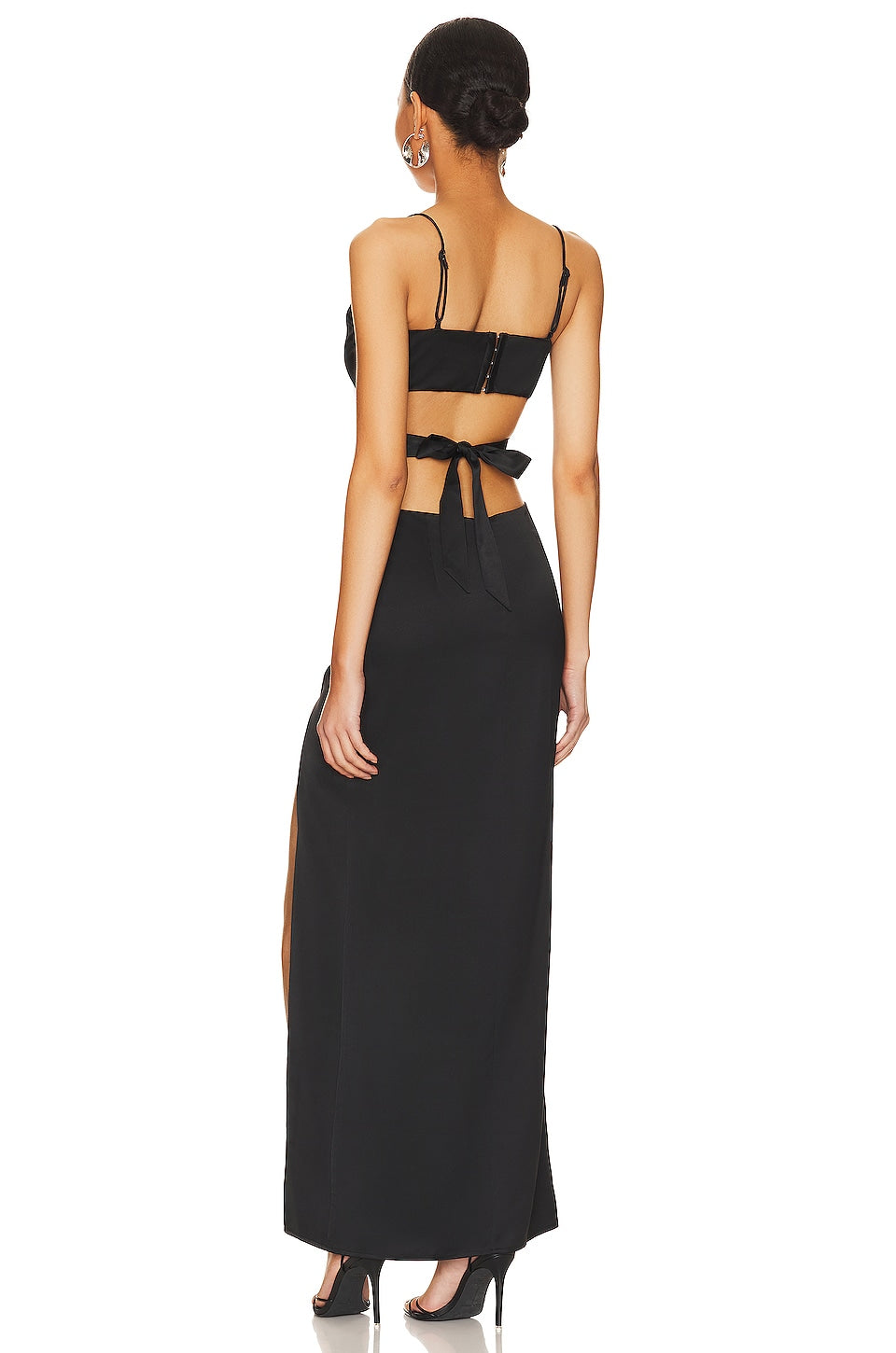 superdown Stacie Maxi Dress in Black