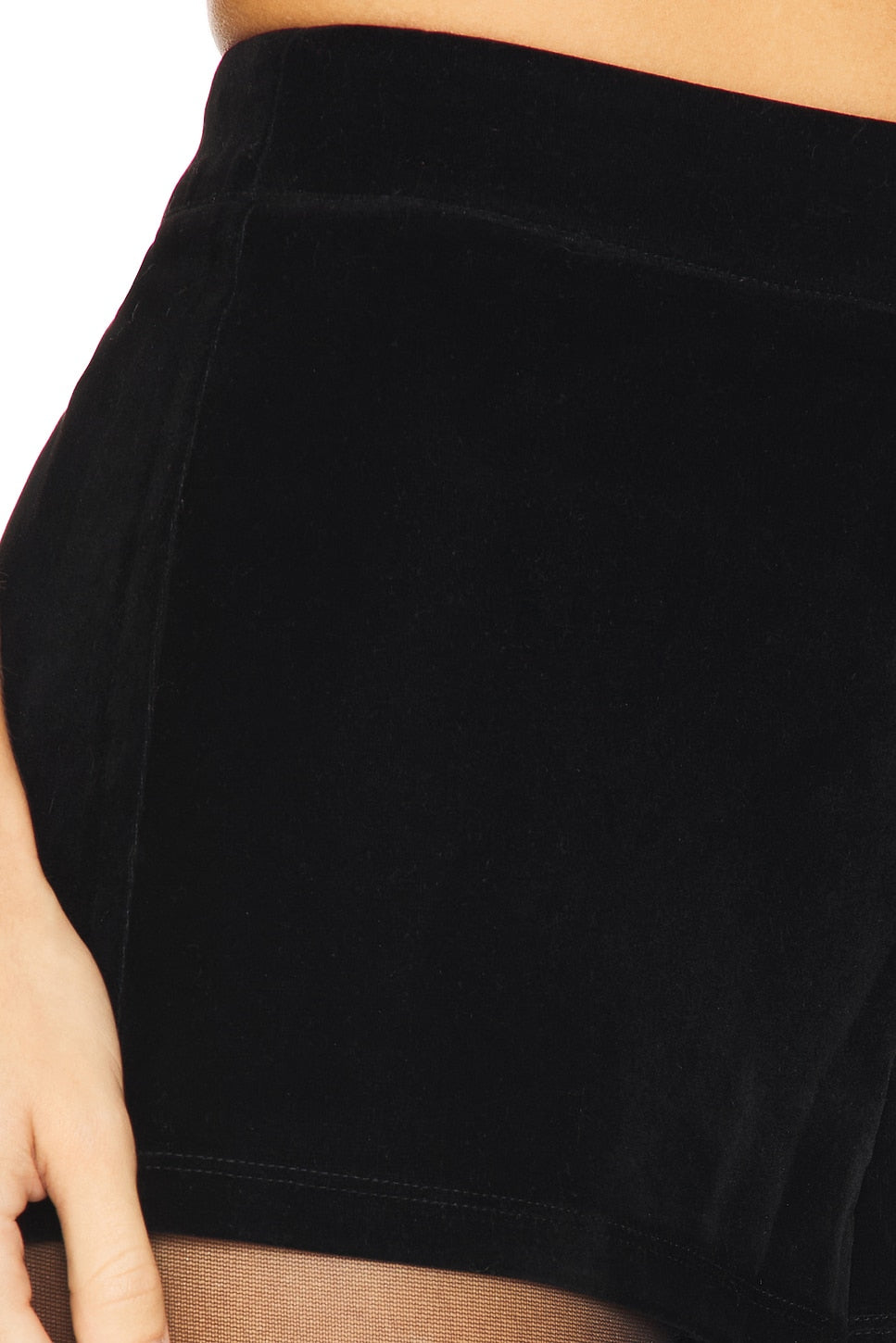 superdown Ava Hot Short in Black