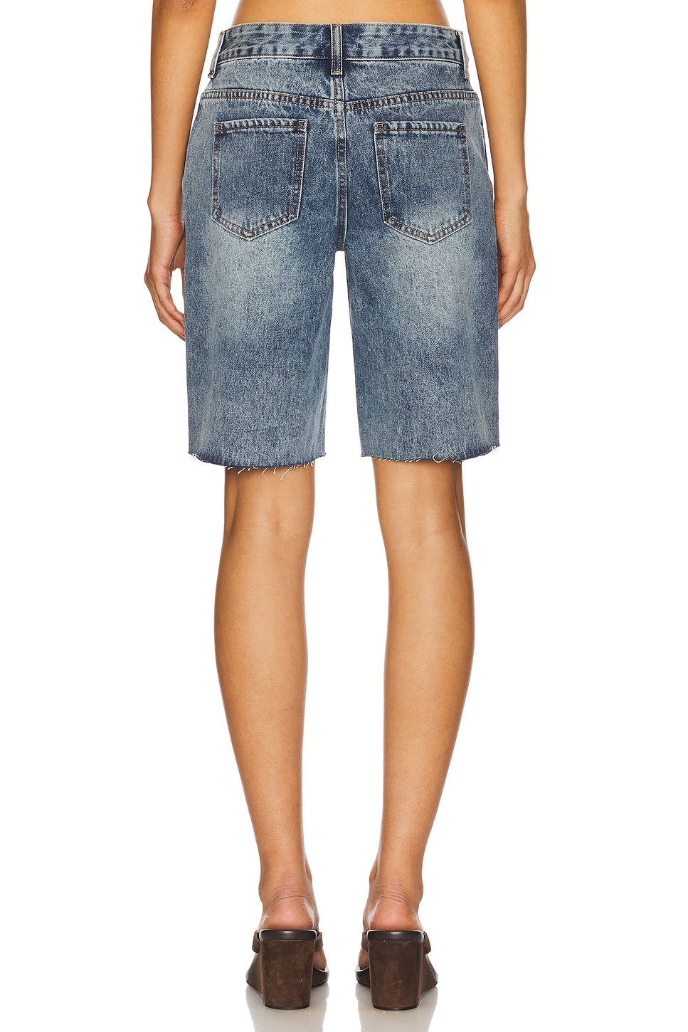 superdown Teresa Short in Mid Blue Wash