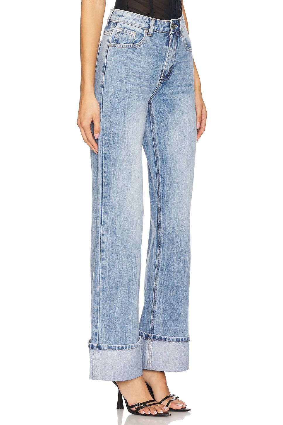 superdown Lulu Cuffed Jean in Mid Wash Blue