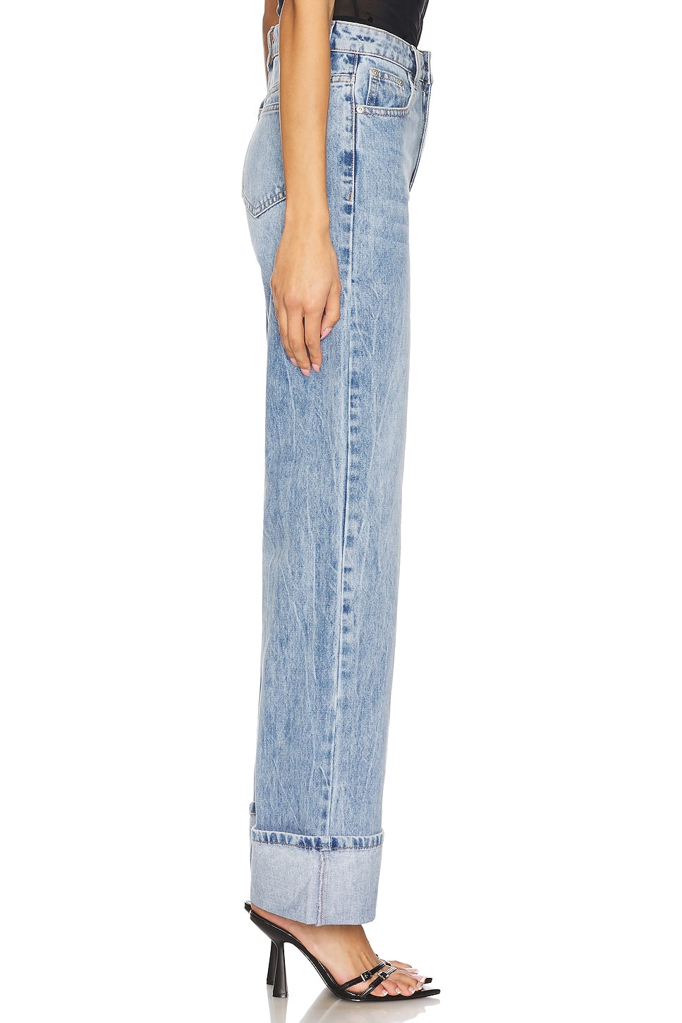 superdown Lulu Cuffed Jean in Mid Wash Blue