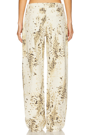 superdown Freya Jean in Leopard