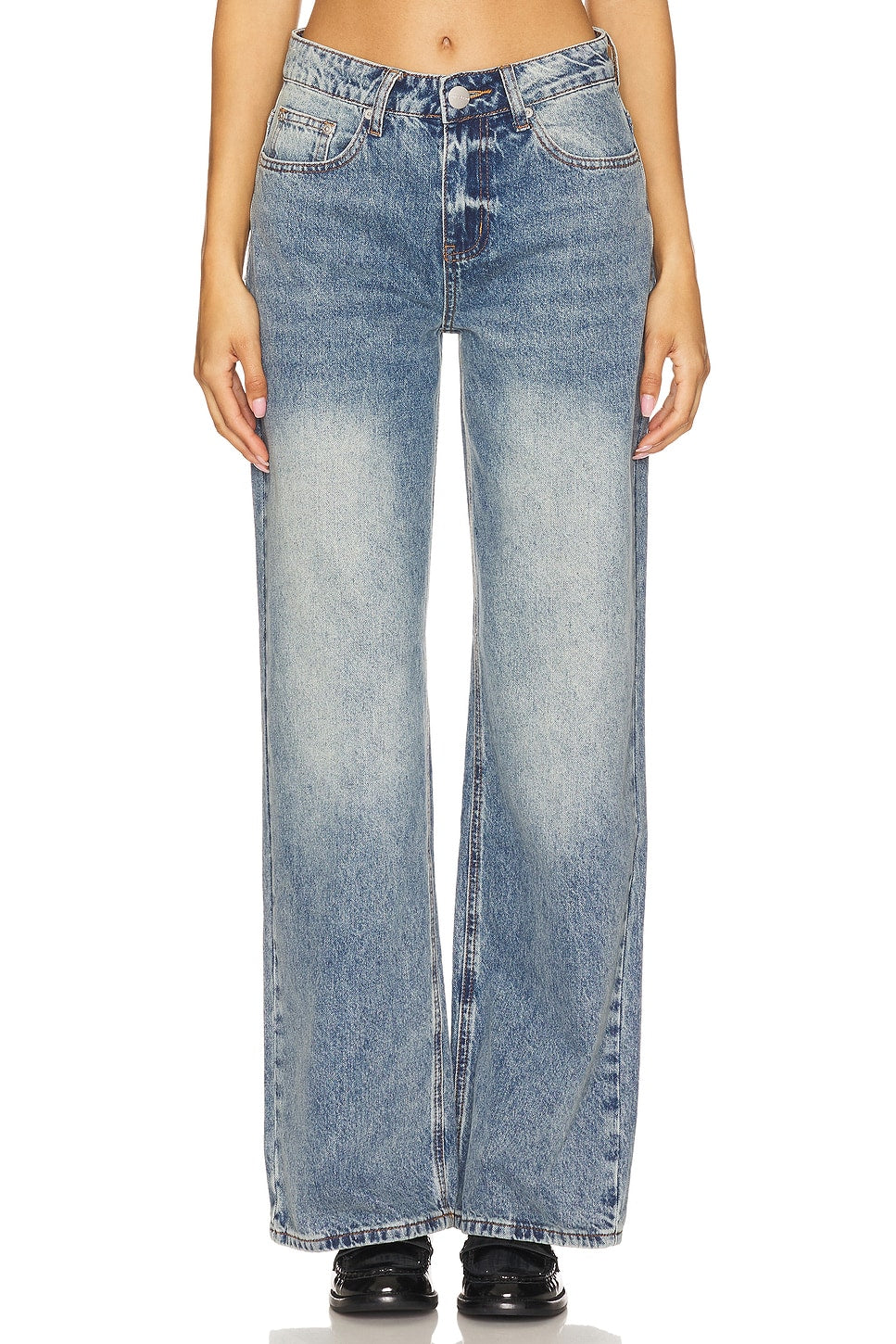 superdown Anisa Baggy Jean in Vintage Wash