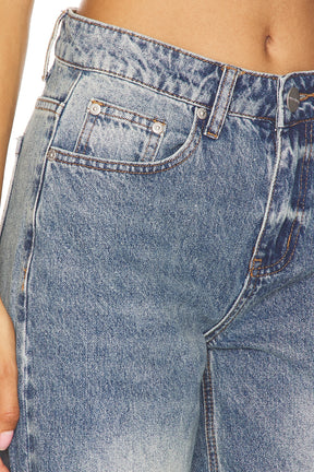 superdown Anisa Baggy Jean in Vintage Wash