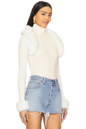 superdown Amy Faux Fur Bolero in Ivory