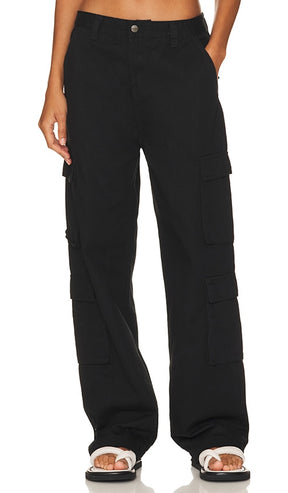 superdown Gisele Cargo Pant in Black