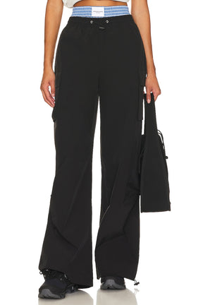 superdown Josie Parachute Pant in Black