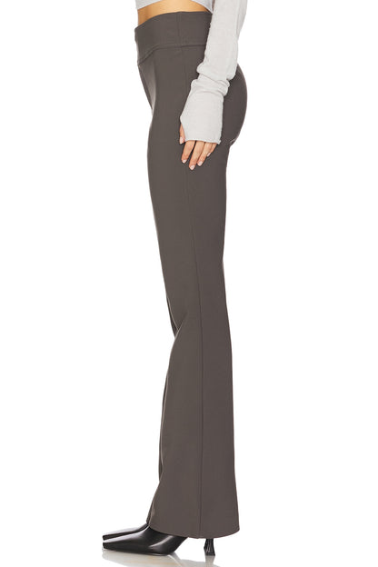 superdown Jessica Bootcut Pant in Grey