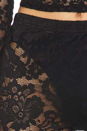 superdown Jewliet Capri Pant in Black