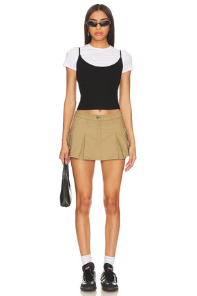 superdown Eliza Cargo Mini Skirt in Olive Green