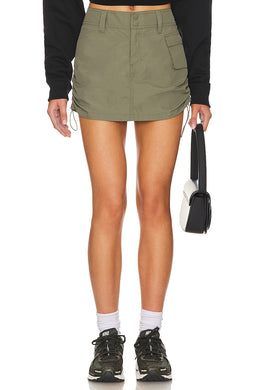 superdown Dion Cargo Mini Skirt in Olive Green