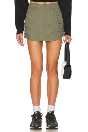 superdown Dion Cargo Mini Skirt in Olive Green