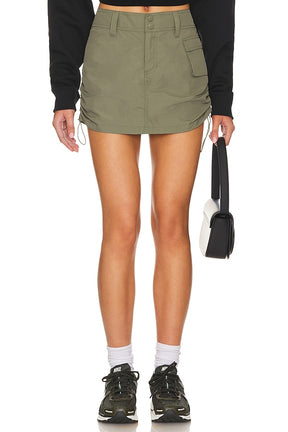 superdown Dion Cargo Mini Skirt in Olive Green