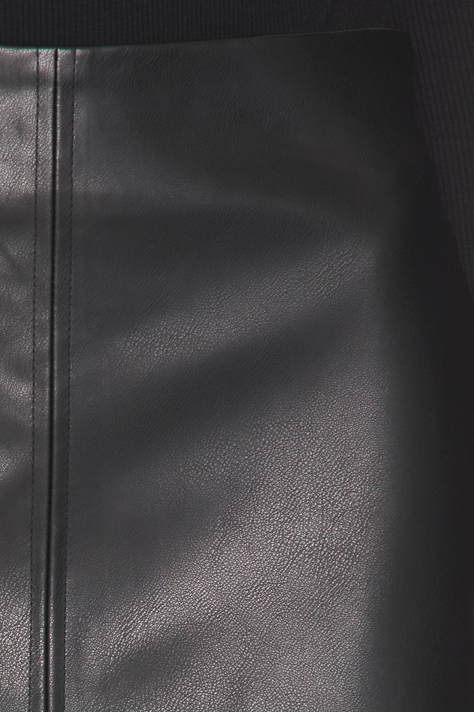 superdown Haydenn Faux Leather Mini Skirt in Black