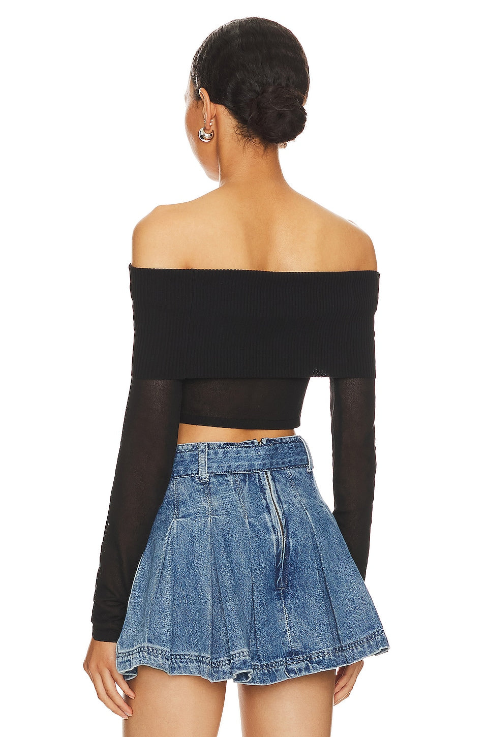 superdown Camille Off Shoulder Top in Black