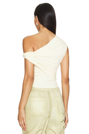 superdown Alessia Top in Cream