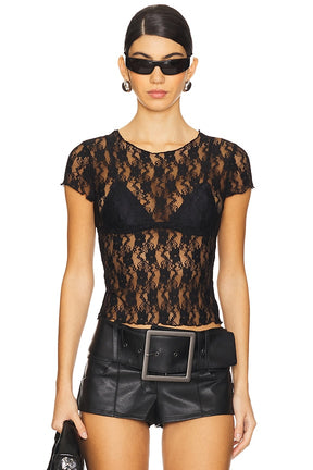 superdown Cely Baby Tee in Black