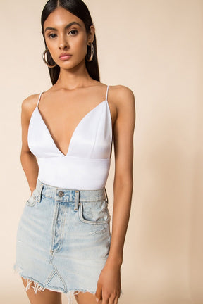superdown Gene Satin Top in White