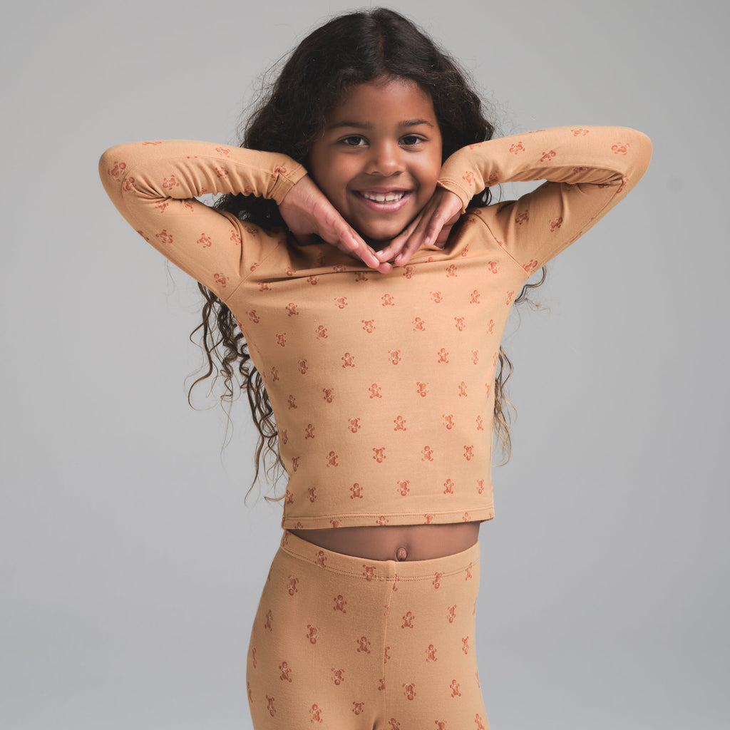 SKIMS SLEEP KIDS SLEEP SET | CARAMEL GINGERBREAD PRINT