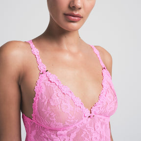 STRETCH LACE TRIANGLE CAMI AND SHORT SET | SUGAR PINK