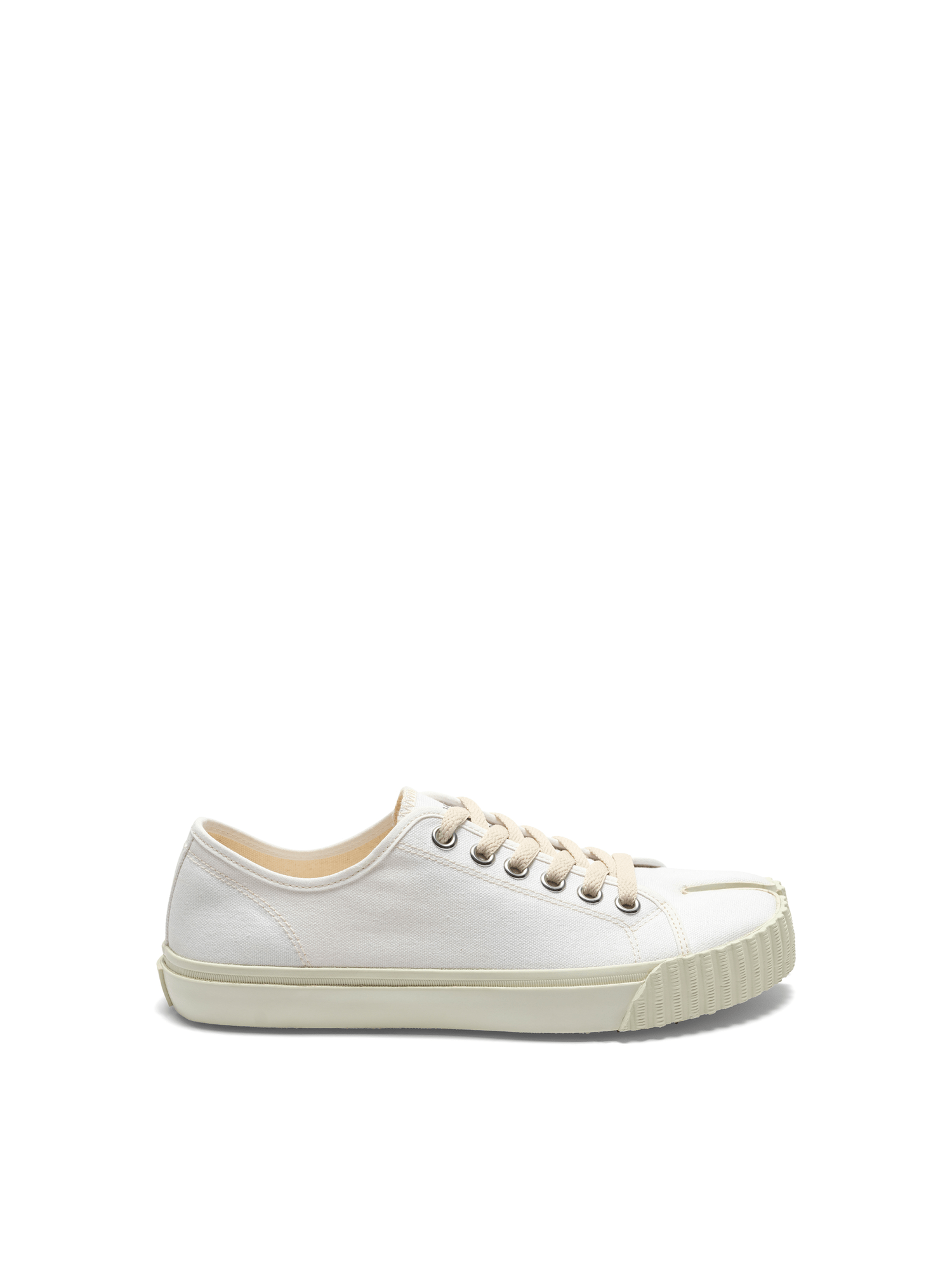 MAISON MARGIELA Tabi Sneaker in White