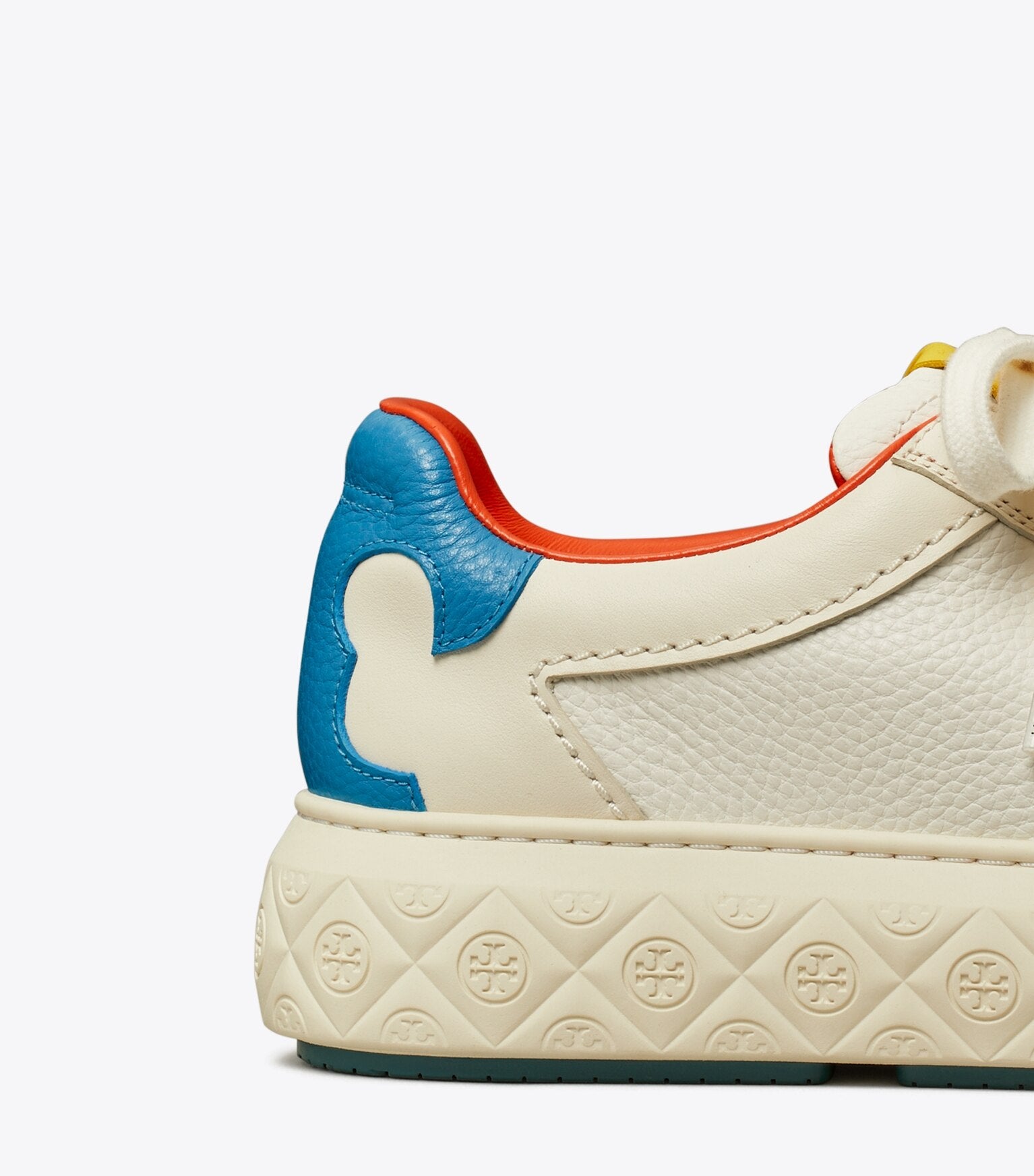 Ladybug Sneaker — Part 2
