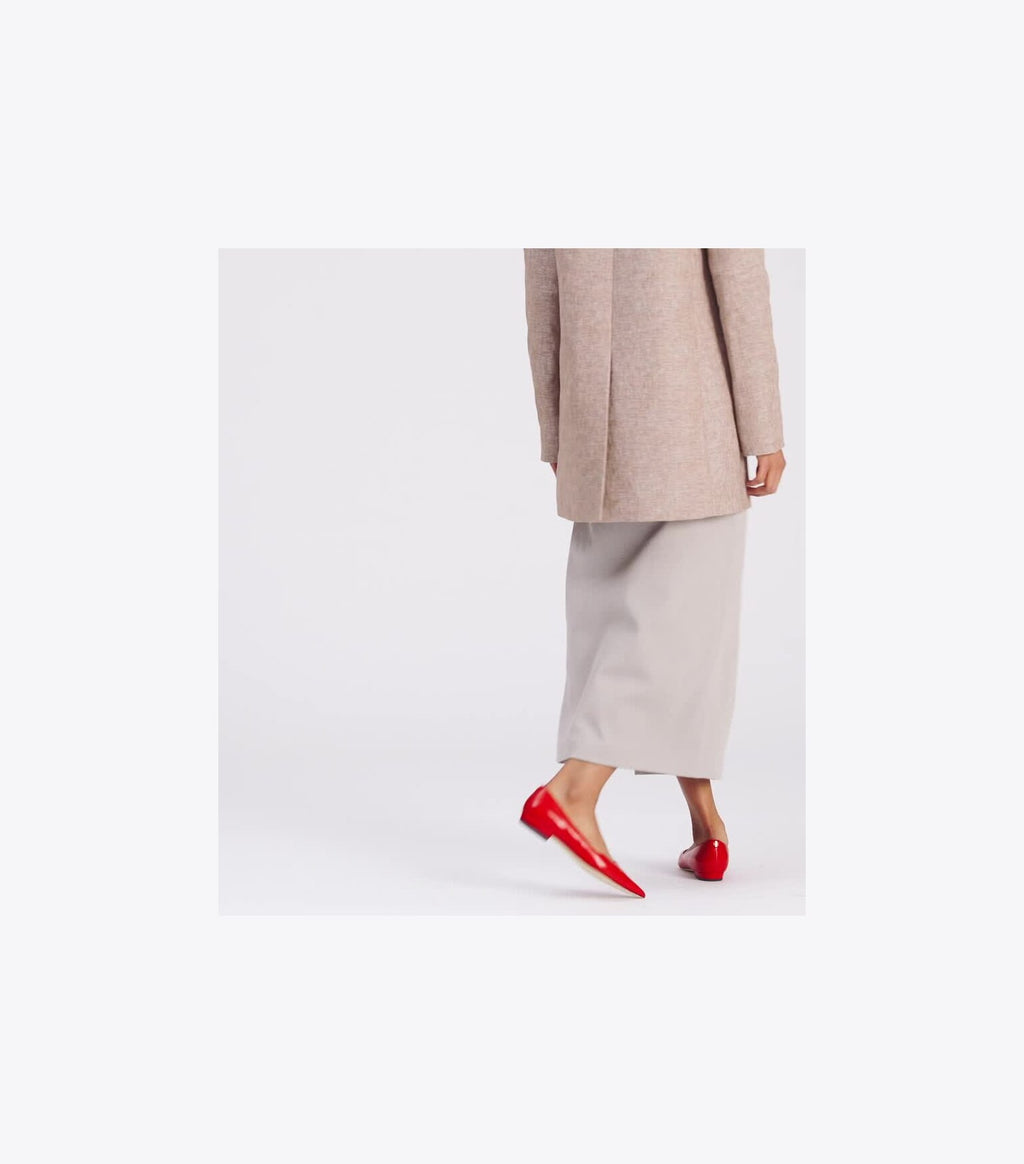 Online Exclusive: Triangle Pointed Flat