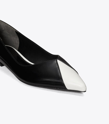 Triangle Pointed Flat