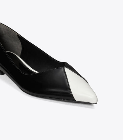 Triangle Pointed Flat
