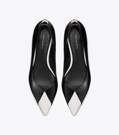 Triangle Pointed Flat
